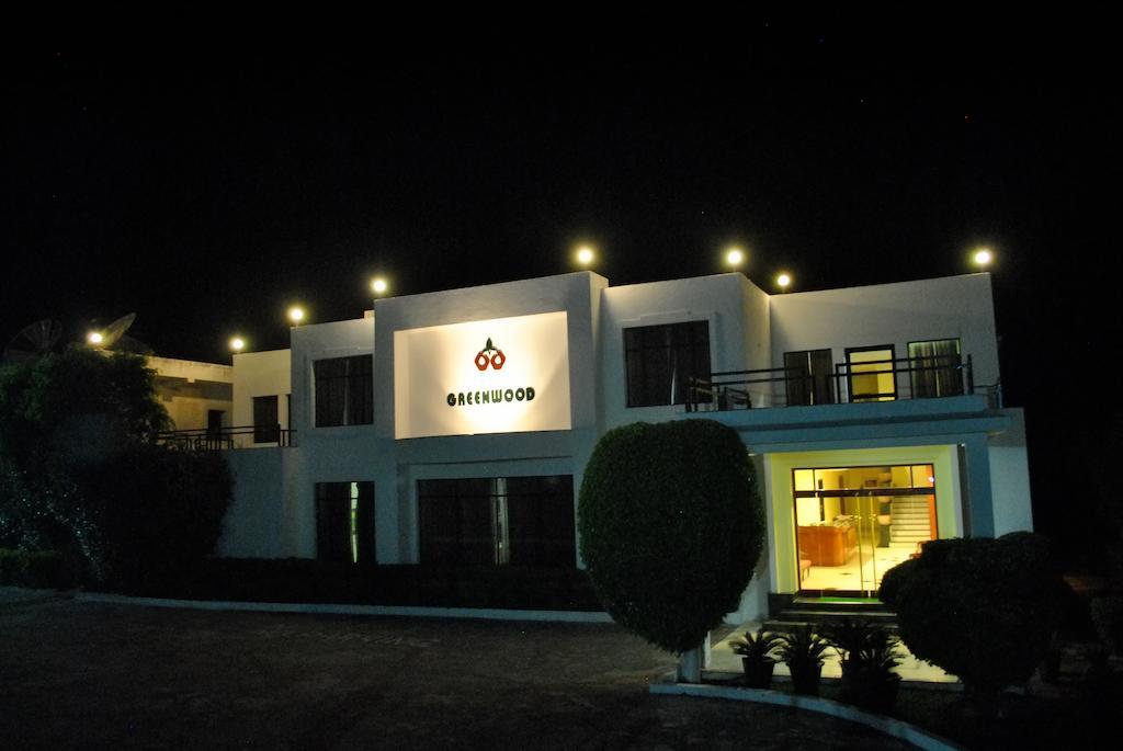 Greenwood Hotel Khajuraho Exterior photo