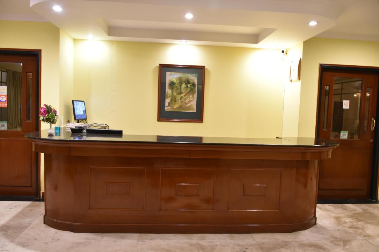 Greenwood Hotel Khajuraho Exterior photo