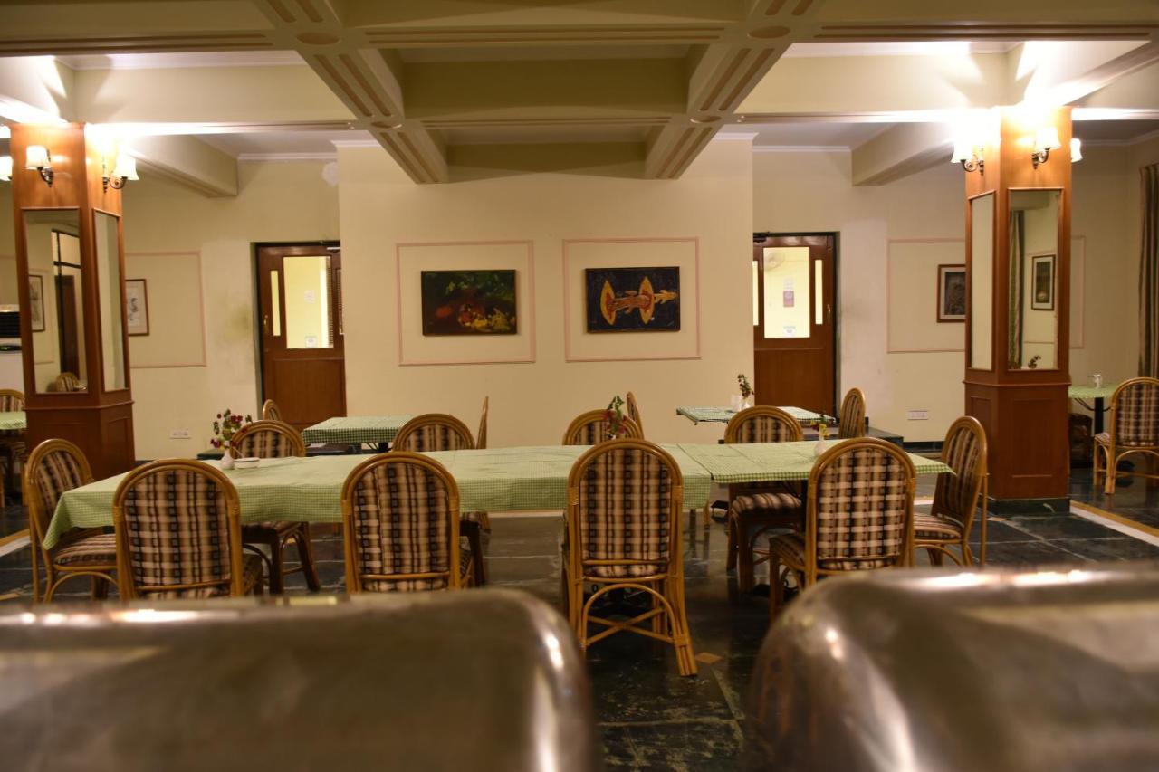 Greenwood Hotel Khajuraho Exterior photo